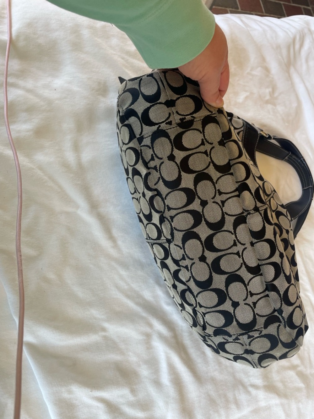 Coach Signature Hobo Bag Black White Canvas Leather Buckle 🖤 - Picture 5 of 6